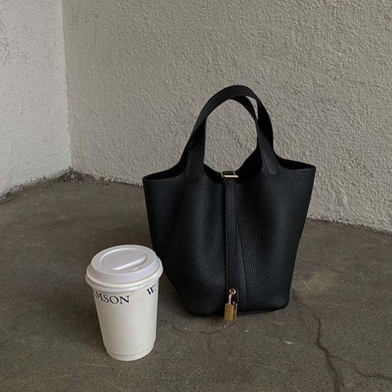 Constance | Bucket Bag